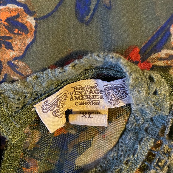 Tank top - Picture 6 of 6